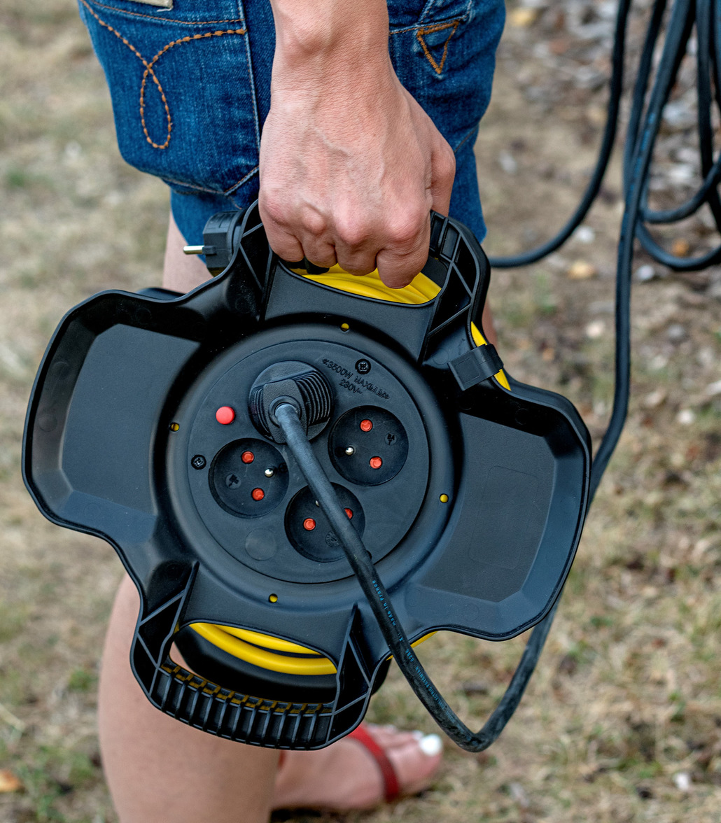 Brennenstuhl Enrouleur Câble ROL'UP 30m Fabrication Française - Prises 16A Jaune Standard